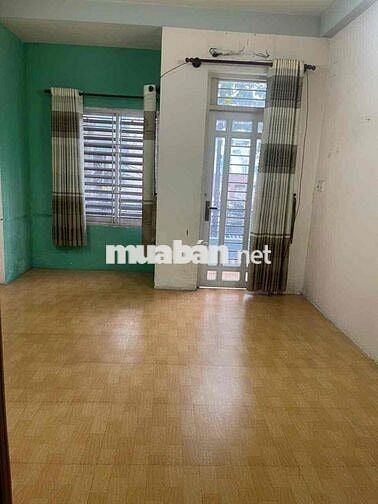 Cho thuê nhà 4x22 2lầu 3p ngủ, Đường thông 8m