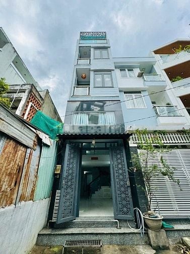Nhà 5 tầng, DT Sàn 174m2, Nguyễn Văn Đậu - BT, sát Mặt Tiền