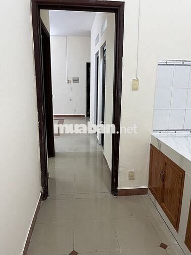 Bán căn hộ 2pn, 2wc cc 312 Lạc Long Quân, view đẹp, thoáng, an ninh