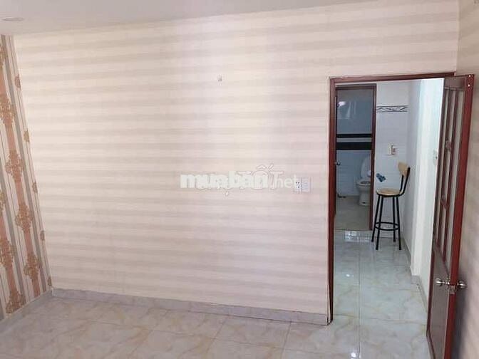 NHÀ HẺM PHAN VĂN TRỊ, GÒ VẤP, 56M2 NGANG 4.3M, 4PN, GIÁ 16 TRIỆU/THÁNG