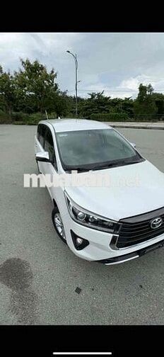 Toyota Innova 2021 V 2.0 AT - 101000 km