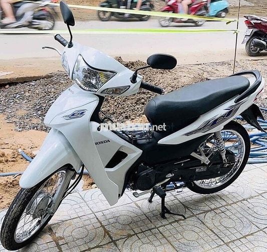 Cần bán chiếc Honda Wave A 2024 biển 43 cực mới