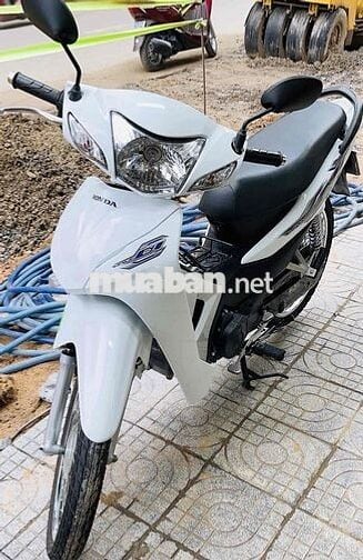 Cần bán chiếc Honda Wave A 2024 biển 43 cực mới