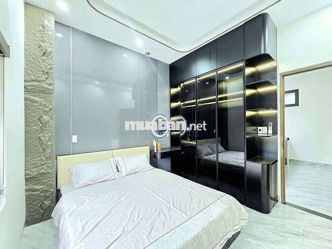 Bán nhà 2 tầng kiệt ô tô tôn đản
