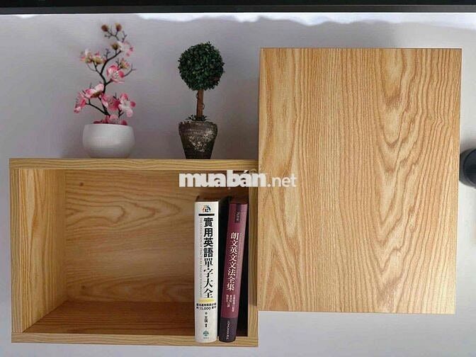 GẦN UEH HOA SEN BKU HUFLIT PNT SPTPHCM