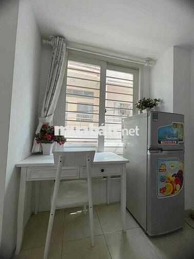 Cho Thuê Phòng STudio ban công gần đại học kinh tế Q10