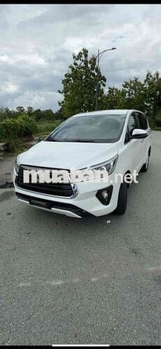 Toyota Innova 2021 V 2.0 AT - 101000 km