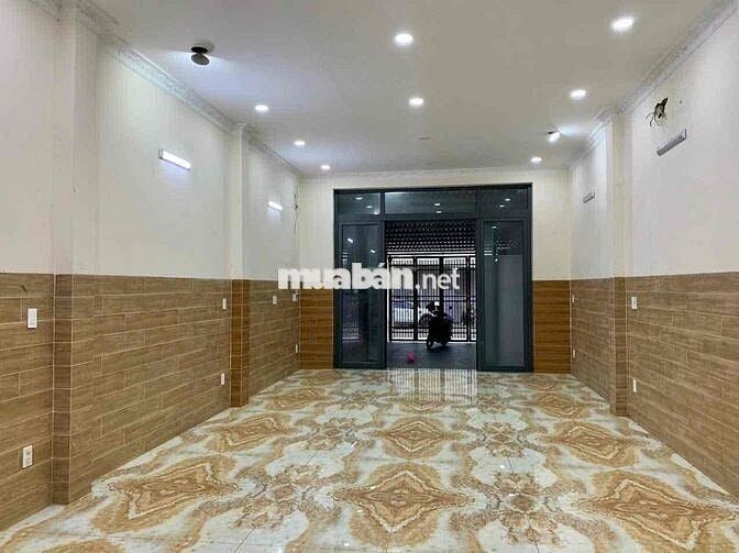 CHO THUÊ NHÀ 5X26M TRỆT TRỐNG SUỐT TIỆN SETUP VĂN PHÒNG TRƯNG BÀY