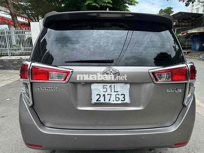 Toyota Innova 2017 2.0E - 118000 km