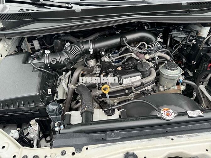 Toyota Innova 2021 V 2.0 AT - 101000 km