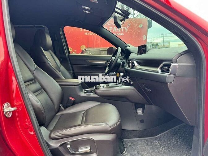 Mazda CX8 2020 Luxury 2.5L,1 cầu, màu đỏ, 51.000