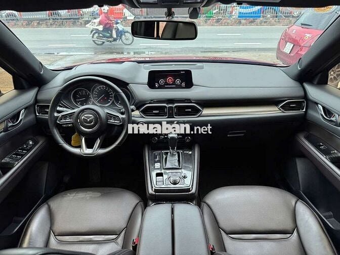 Mazda CX8 2020 Luxury 2.5L,1 cầu, màu đỏ, 51.000