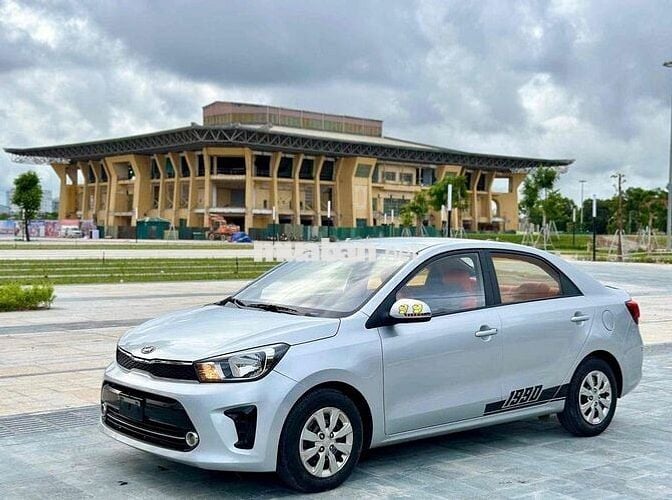 Kia Soluto 2020 1.4 MT Deluxe - 80000 km
