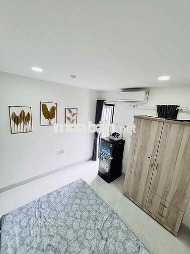 Phòng cho thuê Q10 Cách Mạng Tháng Tám 30m2 gần ĐH Hoa Sen - ĐH UEH