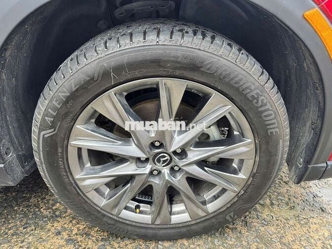 Mazda CX8 2020 Luxury 2.5L,1 cầu, màu đỏ, 51.000