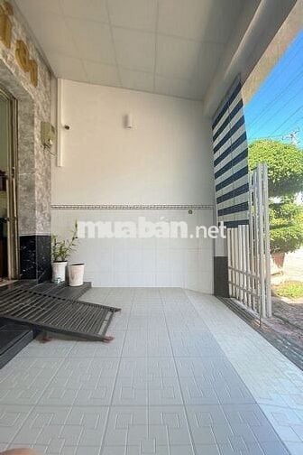 Cần bán gấp căn nhà nghỉ 130m², 8 phòng, trung tâm TP Bạc Liêu