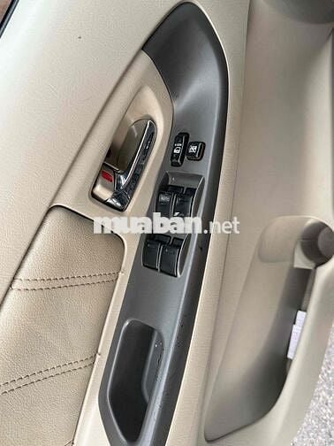 Toyota Innova 2016 2.0E - 95000 km