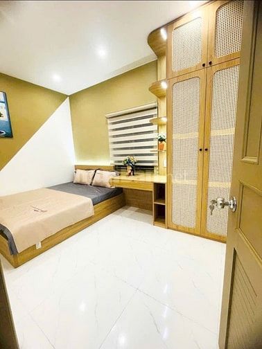 ĐƯỜNG LÊ DUẨN - GẦN ĐƯỜNG CHÍNH - 2 TẦNG - 3.8 TỶ