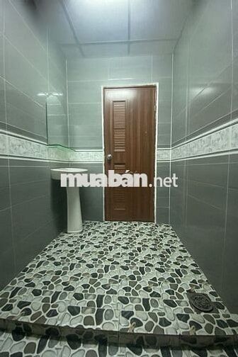 Cần bán gấp căn nhà nghỉ 130m², 8 phòng, trung tâm TP Bạc Liêu