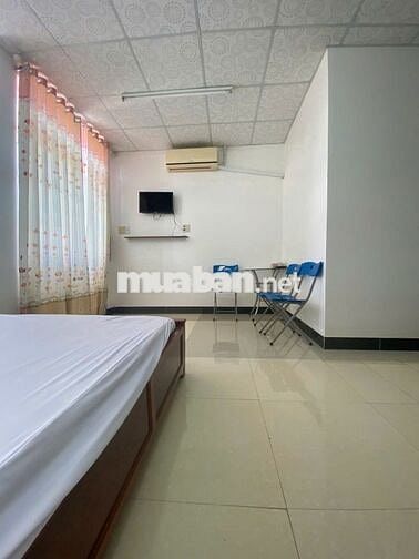 Cần bán gấp căn nhà nghỉ 130m², 8 phòng, trung tâm TP Bạc Liêu