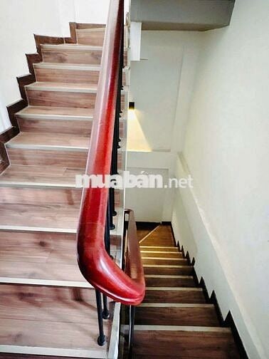 BÁN NHÀ MẶT TIỀN KINH DOANH 3 TẦNG KỀ BÊN GIGAMAIL, GIÁ 7,2 TỶ TL.