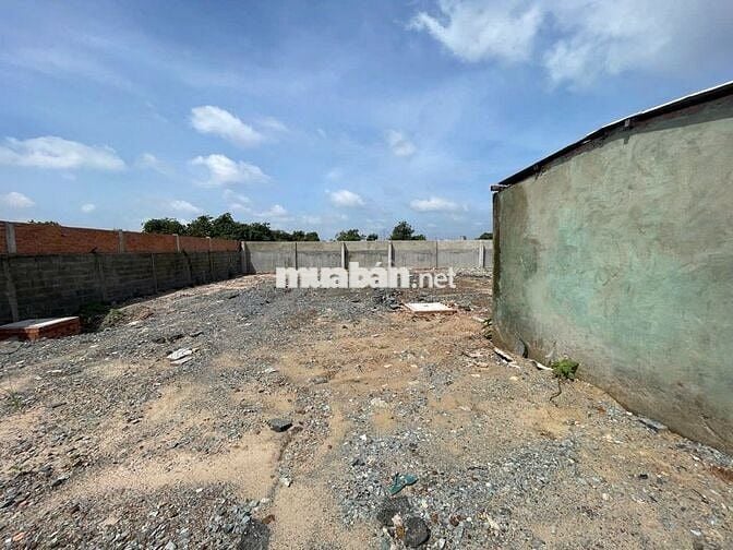 LÔ ĐẤT CỰC ĐẸP - CÓ KHU NHÀ XƯỞNG 500M2 - SÁT MẶT TIỀN PHẠM THỊ GIÂY