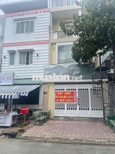 Cho thuê mặt bằng gần Trường Song ngữ Lạc Hồng