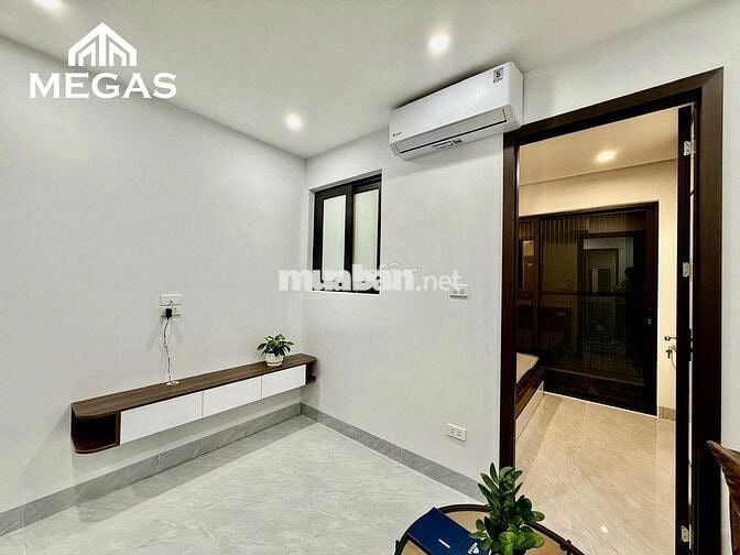 PHÒNG 1N1K ĐỦ NỘI THẤT NGAY PHAN KẾ BÍNH, LOTTE CENTER HÀ NỘI