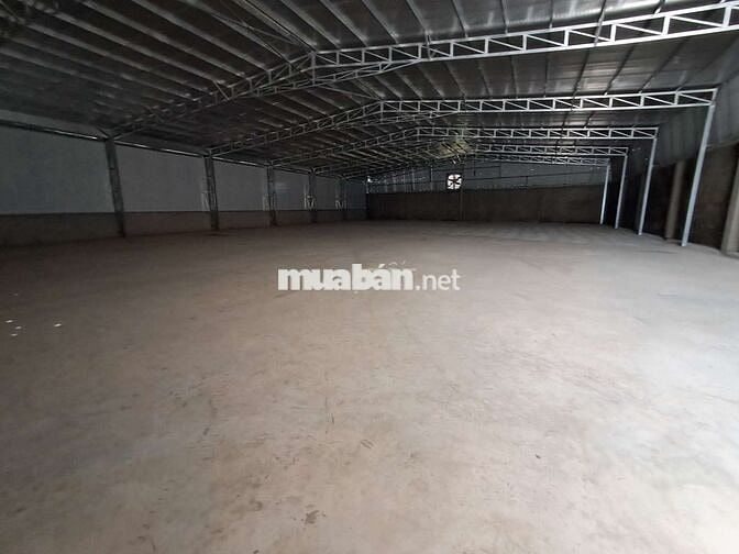 KHO MỚI CHƯA SỬ DỤNG GIÁP Q.7 630M2 55TR