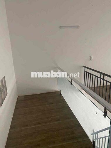 cho Thue nhà nguyên căn 1t1 gác 1p ngủ d xe hơi nhà mới