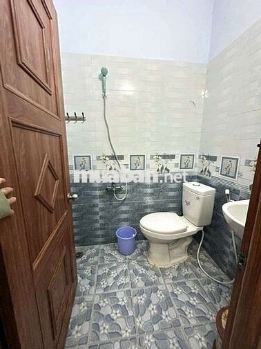 BÁN GẤP NHÀ TRƯƠNG VĨNH NGUYÊN 76MV ĐUÒNG OTO 5M  2PN PK WC BẾP