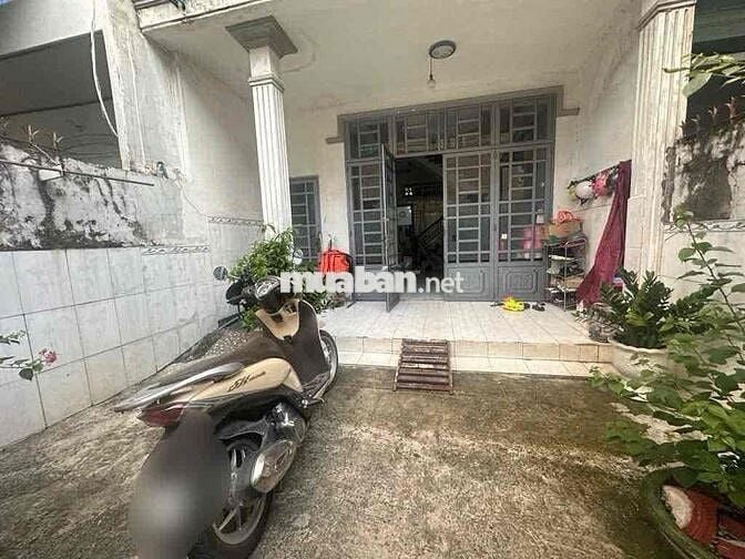 Nhà 2 tầng 1/ đường Lê Văn Khương, P. HT, Q12, dt 92m2(5mx19m) 5,65Tỷ