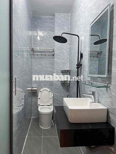 Nhà phố đẹp 4.7mx13 Full nội Thất – 4PN, 4WC – đường nhựa 7m – Quận 12