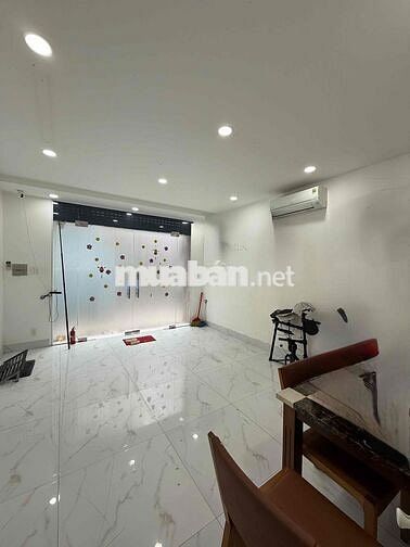 CHO THUÊ NHÀ ĐẸP QUẬN 1 ĐƯỜNG NGUYỄN PHI KHANH PHƯỜNG TÂN ĐỊNH