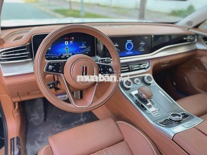 HongQi H9 2022 2.0 Premium - 200000 km