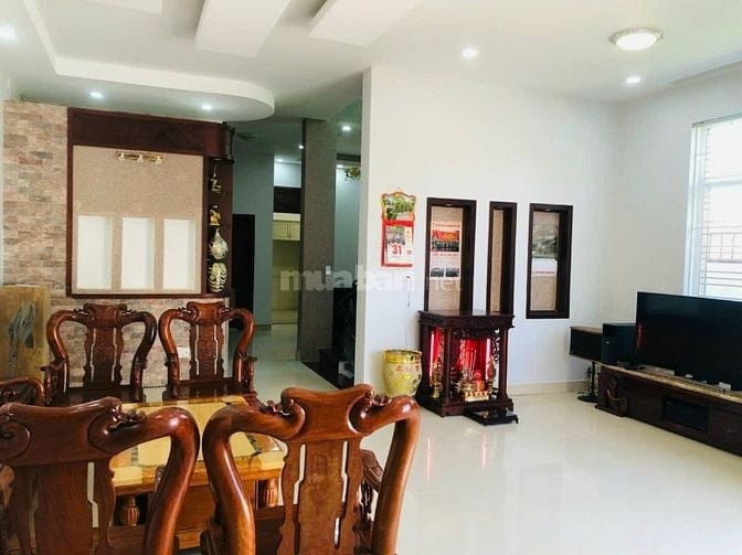 Bán nguyên căn Biệt thự 8x20,5(170m2 ) đường nhựa 12m 