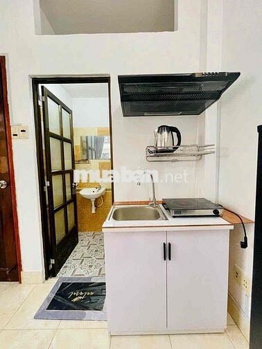 Phòng cho thuê Q10 Cách Mạng Tháng Tám gần ĐH Kinh Tế UEH - Vạn Hạnh