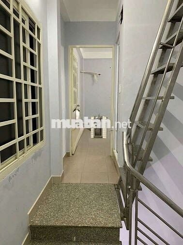 Nhà nc 1L 1 lầu 3pn 3vs Lý thái tổ p10 Q10