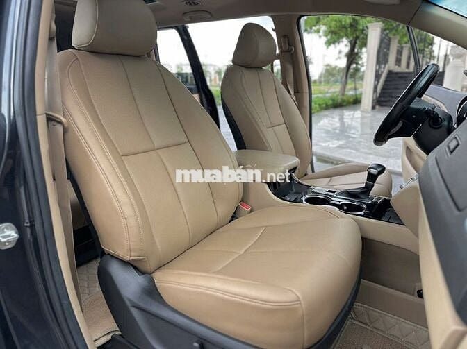 Kia Sedona 2019 2.2 DAT Luxury - 86000 km