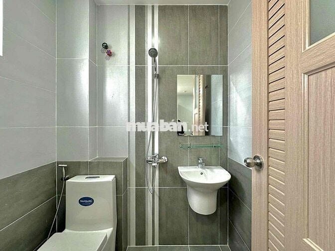 STUDIO CỬA SỔ TRỜI GẦN CV HOÀNG VĂN THỤ, SÂN BAY TÂN BÌNH