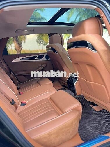 HongQi H9 2022 2.0 Premium - 200000 km
