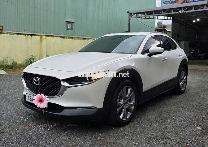 Mazda CX-30 2022, màu trắng, odo 40.000km, sơn rin