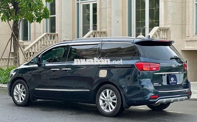 Kia Sedona 2019 2.2 DAT Luxury - 86000 km