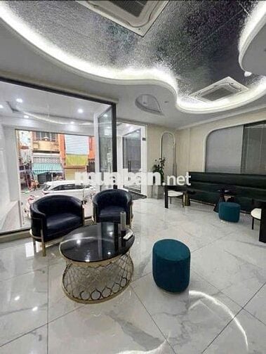 Cho thuê nhà GÓC 2MT đường Trần Khắc Chân với Hẻm 4m PTân Định, Quận 1