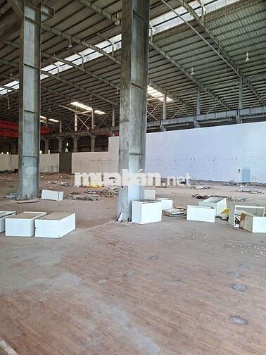 Cho thuê kho MT Q7' mở Gym nét thể thao .sân tập golf...