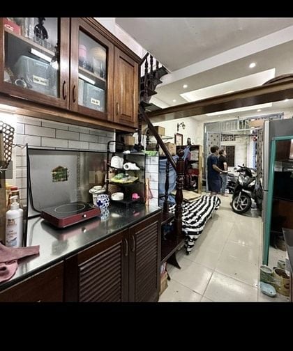 Bán nhà hẻm Võ Văn Tần P5 Q3 3,3x8m nở hậu 2 tầng chỉ 3,98 tỷ.