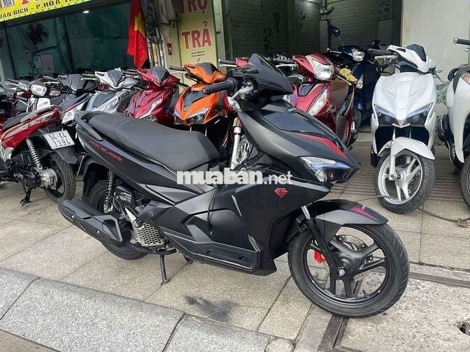 Honda air blade 2017 mới 90% Bstp chính chủ