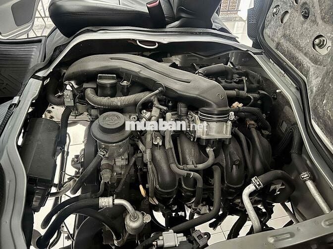 Toyota Hiace 2017 2.7L - 62800 km