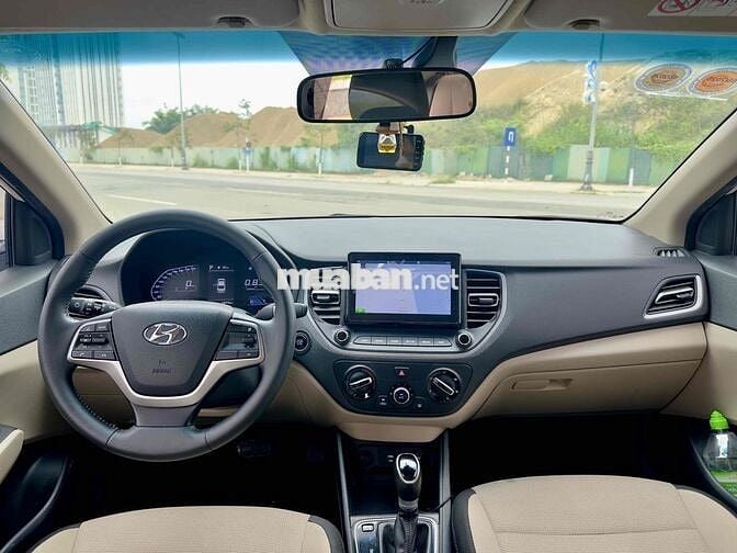 Hyundai Accent 2023 1.4 AT - 60000 km