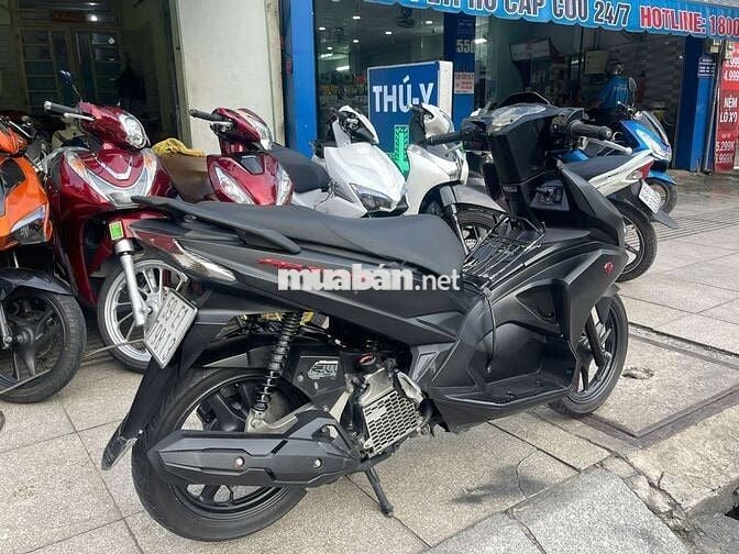 Honda air blade 2017 mới 90% Bstp chính chủ